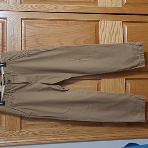 🍂American Eagle Original Straight Khaki Pants ✨️ great condition 32x32
